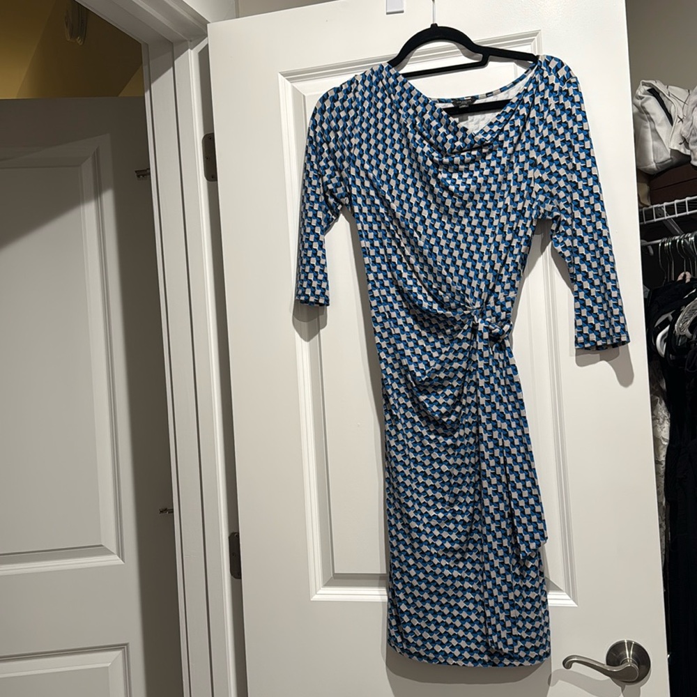 ANN TAYLOR WRAP DRESS